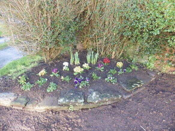 Flower bed edg...