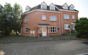 4, Hanbury Close, Daventry NN11 8AN