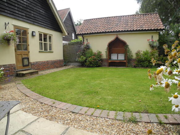 Photo 19