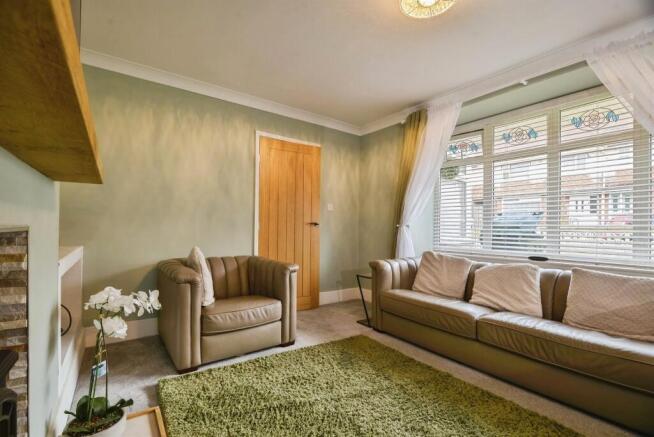 3 bed Semi-Detached for sale Image 4