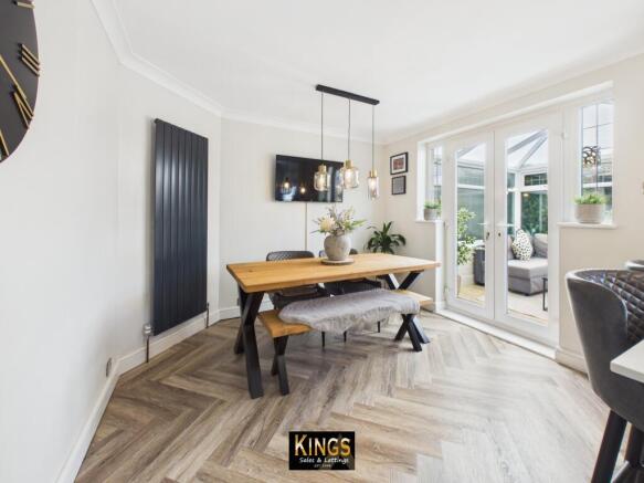 3 bed Semi-Detached for sale Image 7
