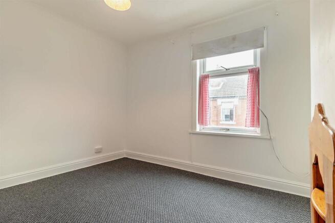 2 bed House for sale Image 7
