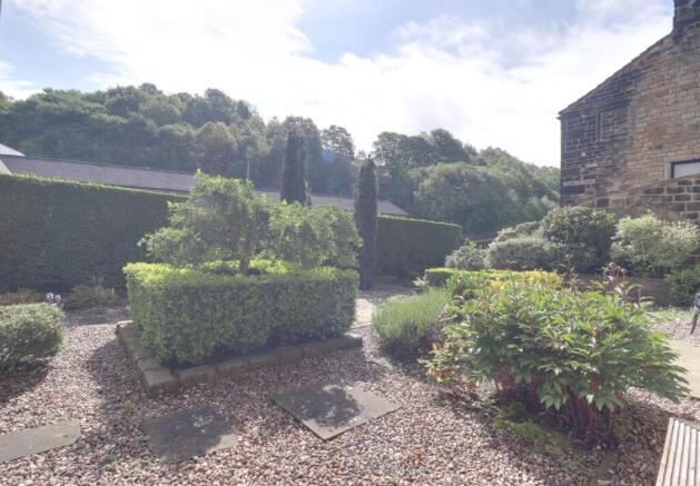 10 bed Detached for sale Image 8