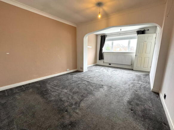 3 bed Semi-Detached for sale Image 11