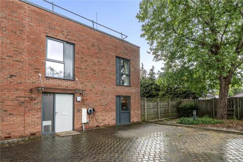 Copley Close, Hanwell