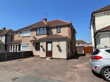 Lancaster Drive, Hornchurch, Essex, RM12 5ST