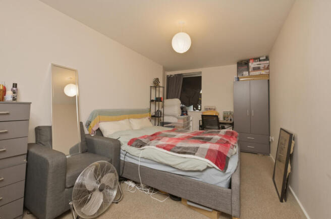 1 bed Flat for sale Image 8