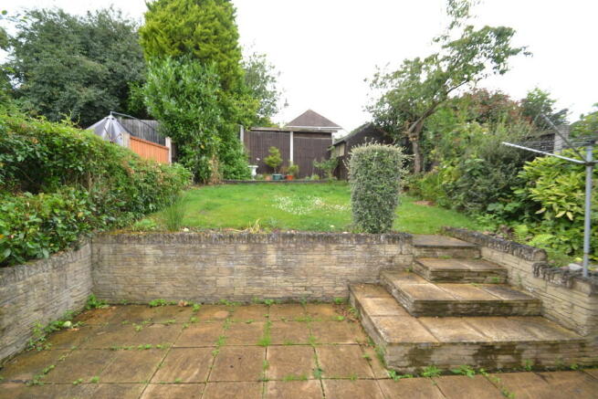 Patio & Garde...