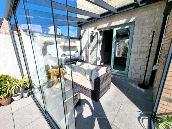 Glass Room