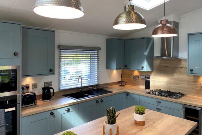 2 bed Lodge for sale Image 9