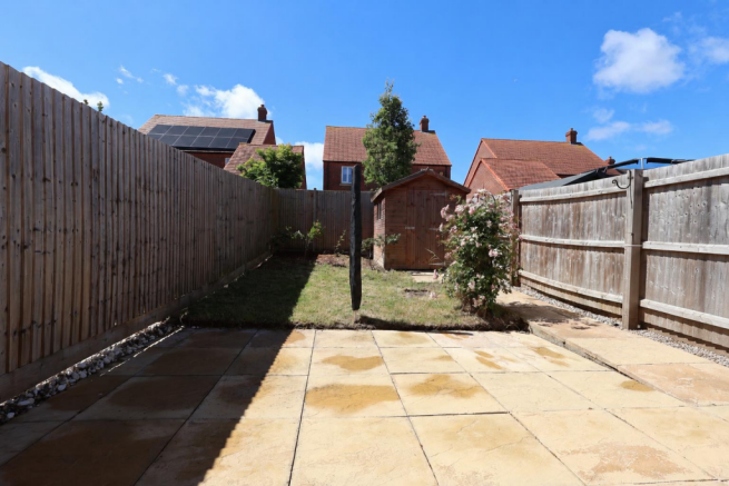 Moat Reach, Edlesborough, LU6 2FS photo 4