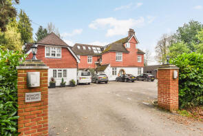 2, Bishops Retreat, Southdown Road, Winchester SO21 2BY