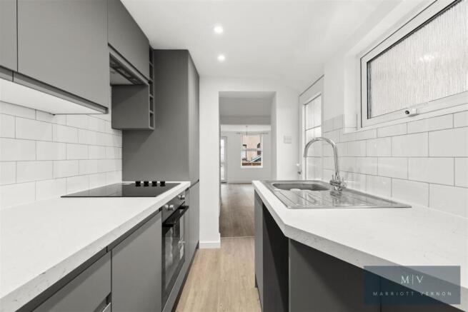 Queen Street 12 MV-11.jpg