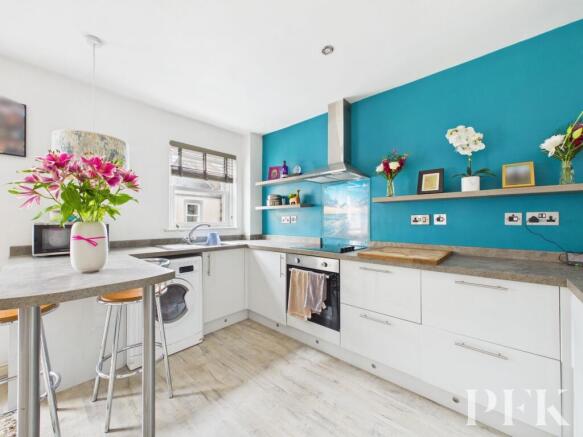 Living/dining kitchen