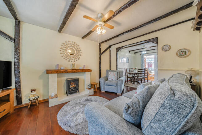 1438445-21-69d528...