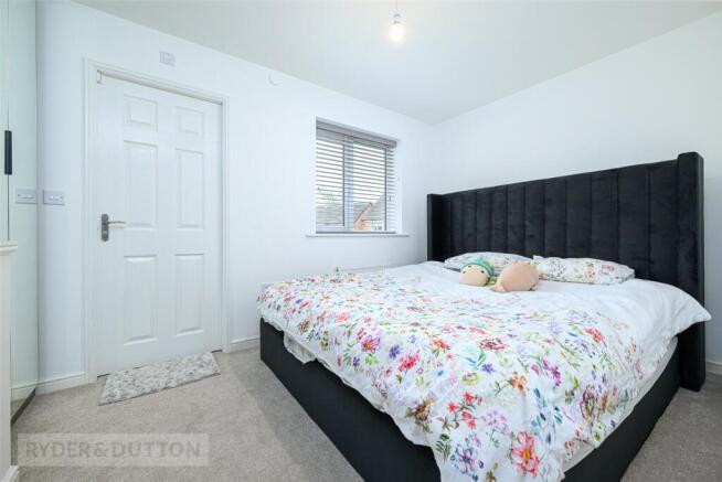3 bed Detached for sale Image 5