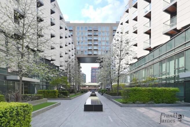 313-7-Baltimore-Wharf (14)-700.jpg