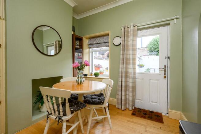2 bed Terraced for sale Image 4