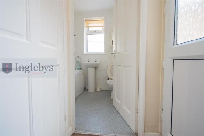 2 bed Terraced for sale Image 6