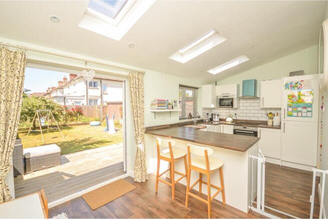 Kitchen/Breakfast