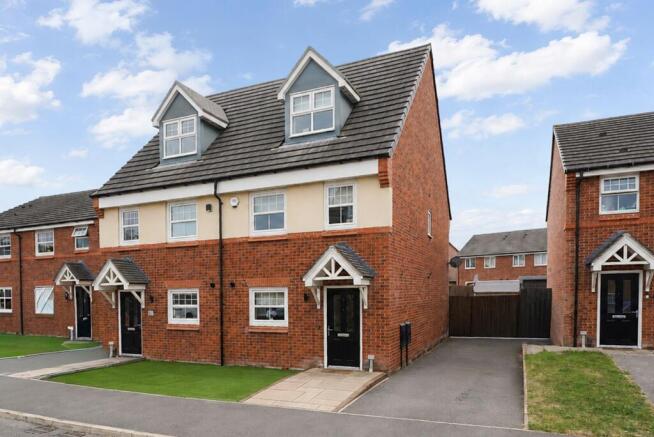 3-bed semi-detached on Wilding Drive, Chorley, PR7, £289,995