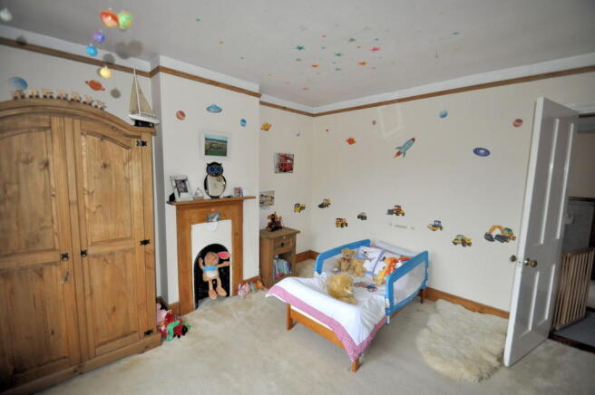 Photo 12