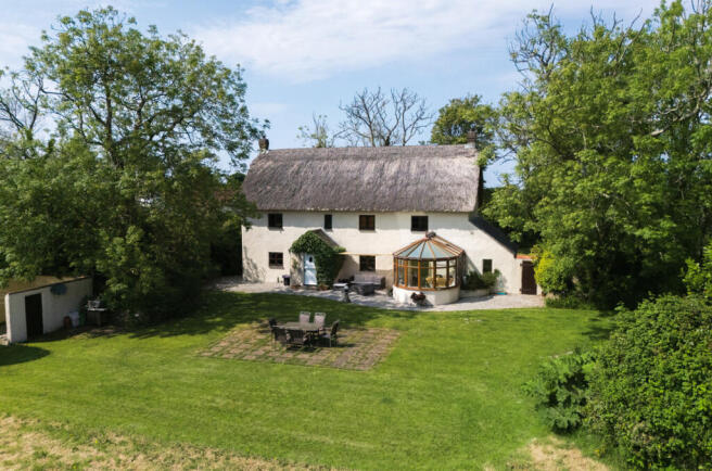 1286702-1-6824b4f...