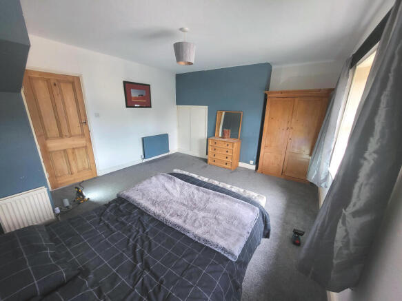 3 bed Terraced for sale Image 12