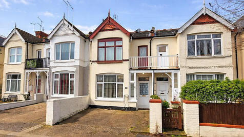 Douglas Road, Herne Bay, CT6 6AE