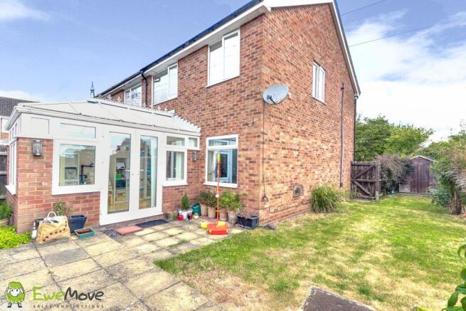 Wrap-around Garden & Conservatory