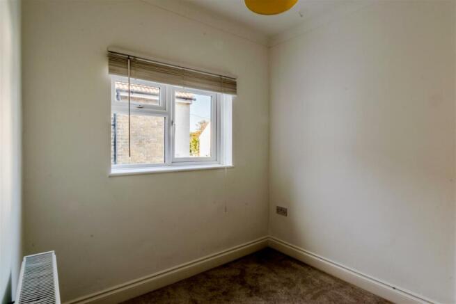 5 Whitstable Rd-12.jpg