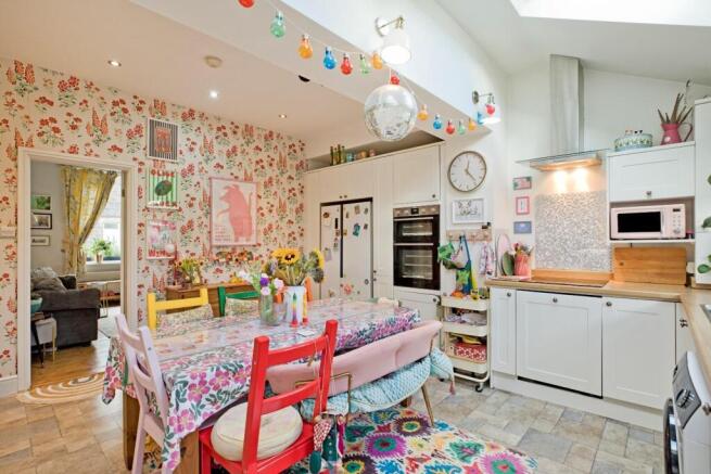 2 bed Terraced for sale Image 4