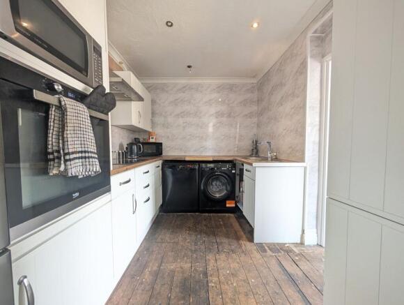 2 bed Terraced for sale Image 4
