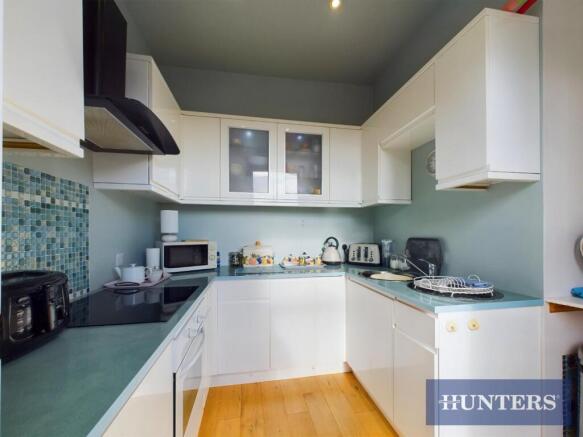 1 bed Flat for sale Image 4