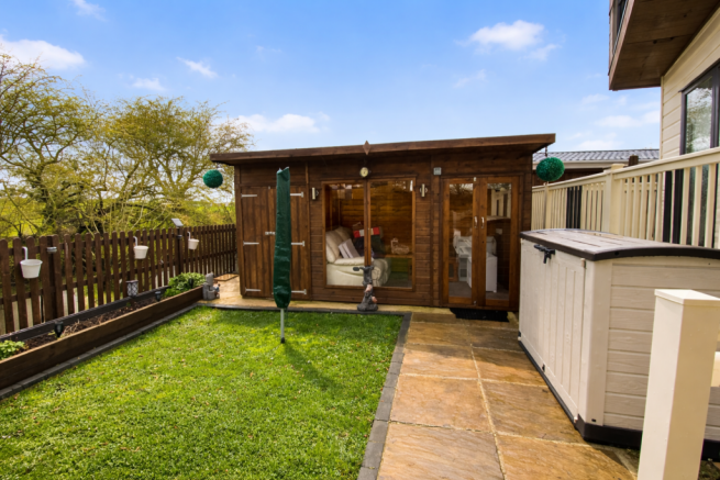 Heron Orchard Holiday Park, Frostley Gate photo 4