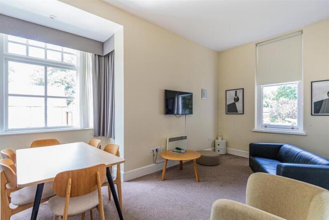 Cathedral Road 74-76, 13-4.jpg