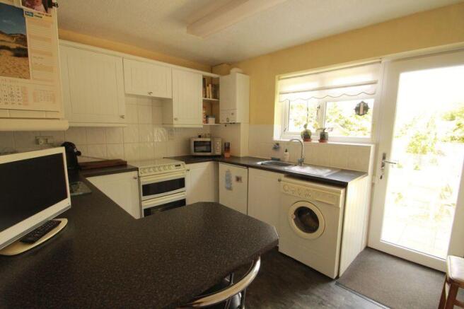 Kitchen/breakf...