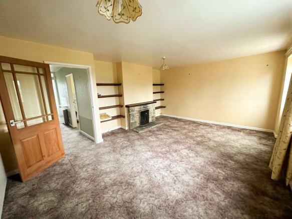 SITTING ROOM