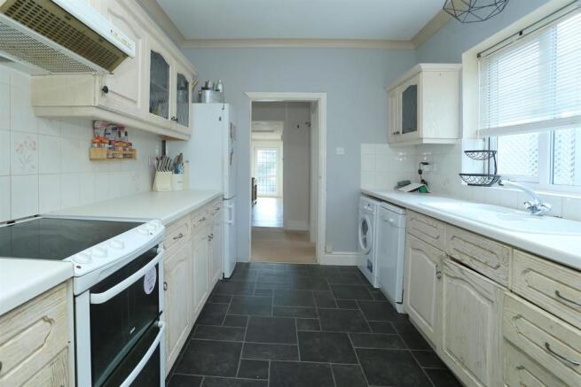 ANNEXE KITCHEN