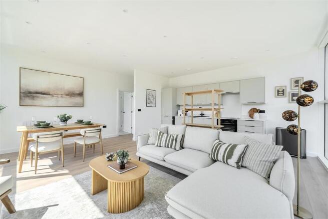Living/dining area