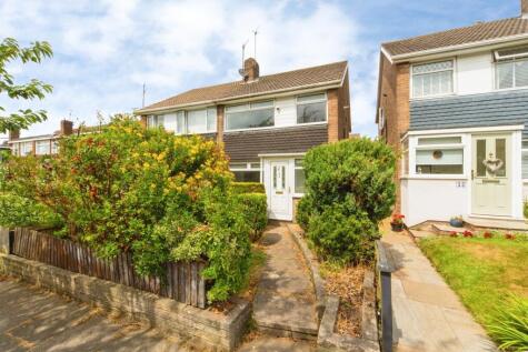 Helton Close, Prenton, Merseyside, CH43