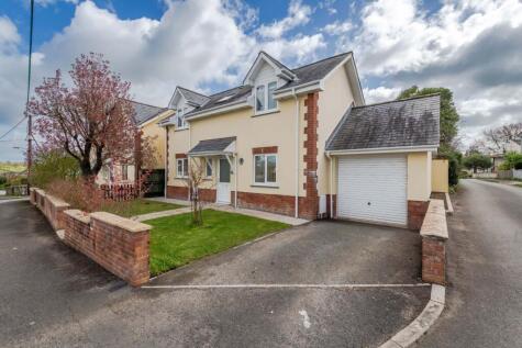Ormonde Court, South Molton