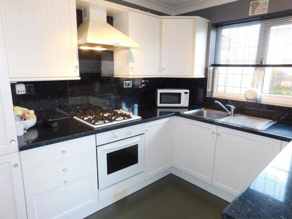 Kitchen 1