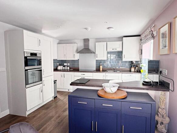 kitchen 3