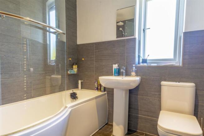 Bathroom DSC_3803-HDR copy.jpg