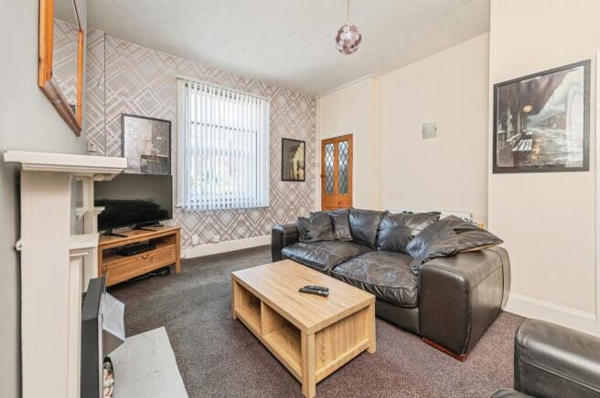 1 bed Terraced for sale Image 7