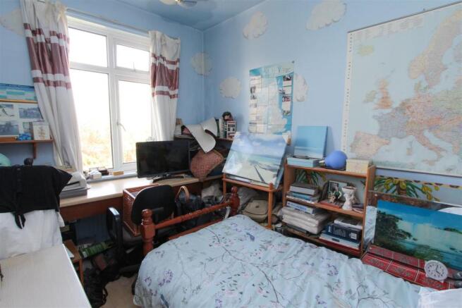 Bedroom 3.jpg