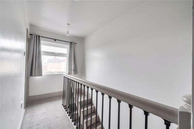 3 bed Semi-Detached for sale Image 11