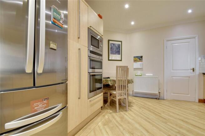 3 bed Bungalow for sale Image 6