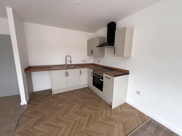1 bed Flat to rent Image 6